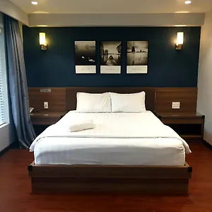 Hotel Reddoorz Premium Cloud 9 An Nhon, Thành Pho Ho Chí Minh